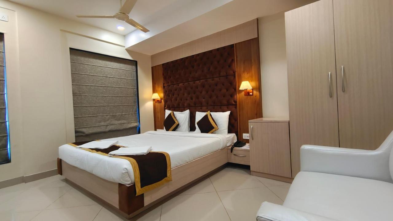 The Panash - Hotel & Banquet كولكاتا المظهر الخارجي الصورة