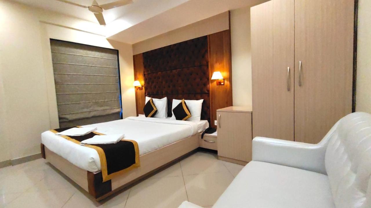 The Panash - Hotel & Banquet كولكاتا المظهر الخارجي الصورة